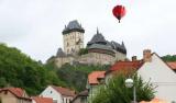 balon nad hradem